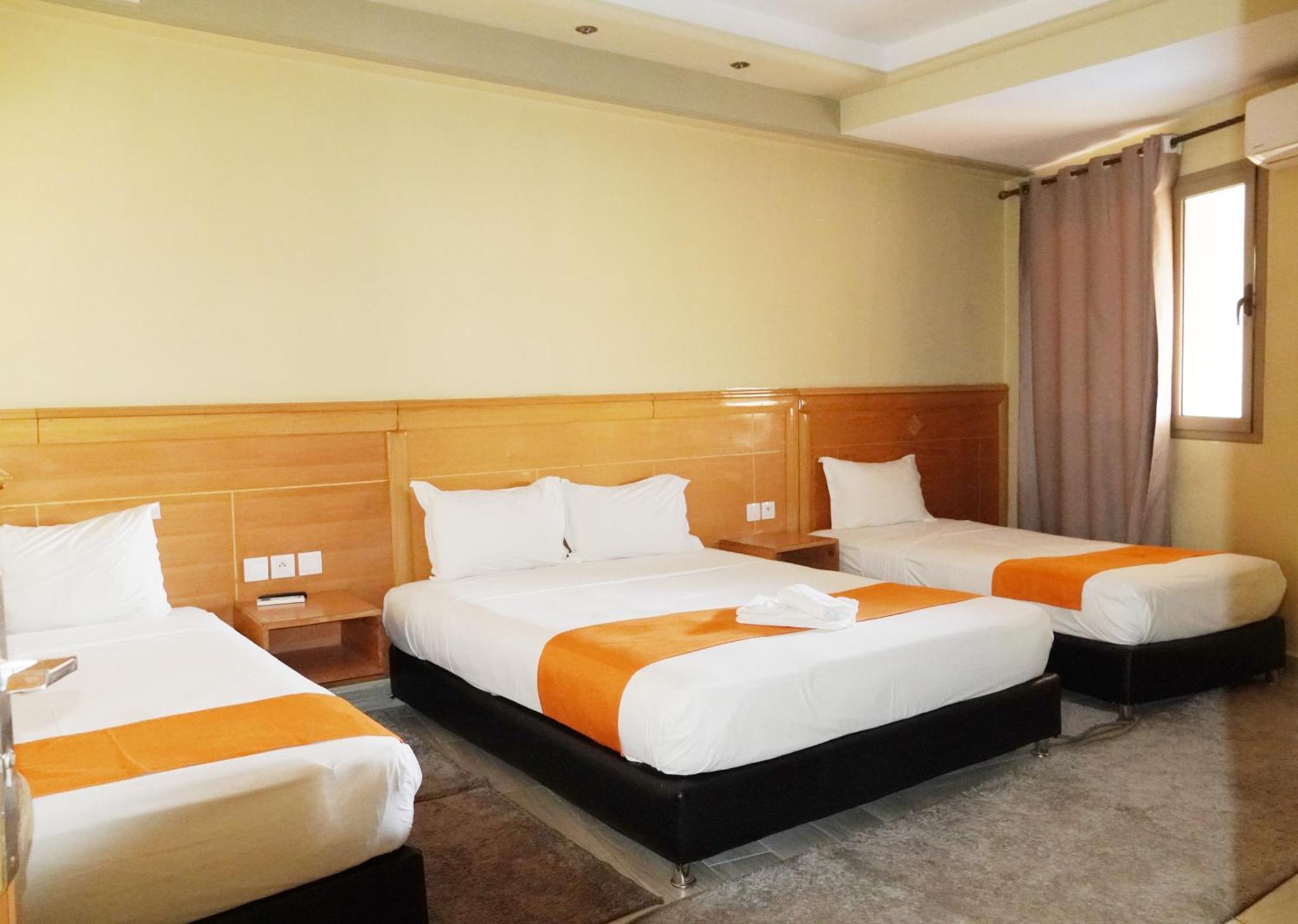 Hotel Golden Flora Beni Mellal Εξωτερικό φωτογραφία