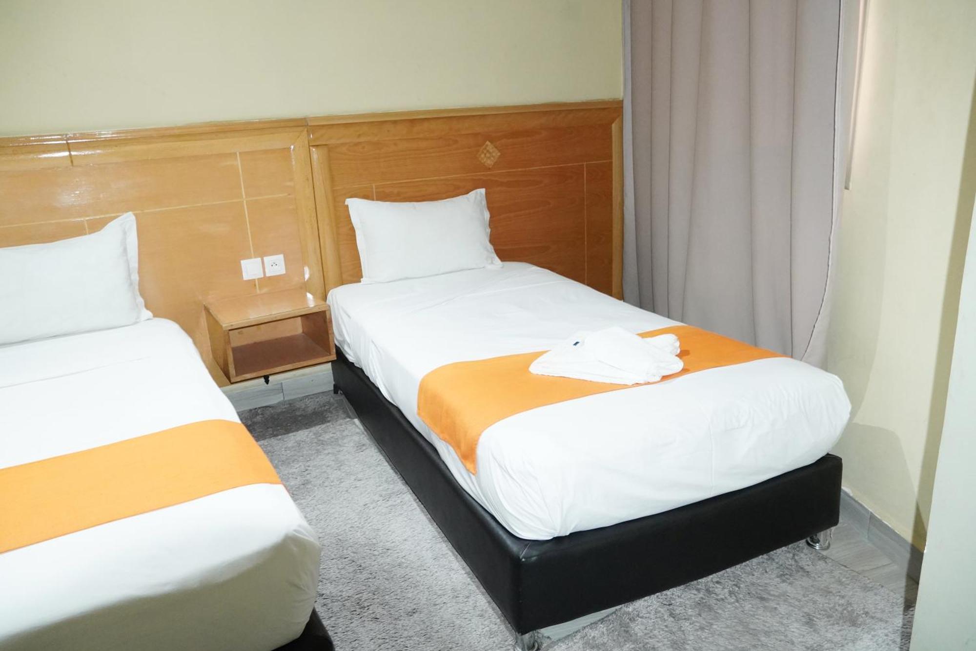 Hotel Golden Flora Beni Mellal Εξωτερικό φωτογραφία