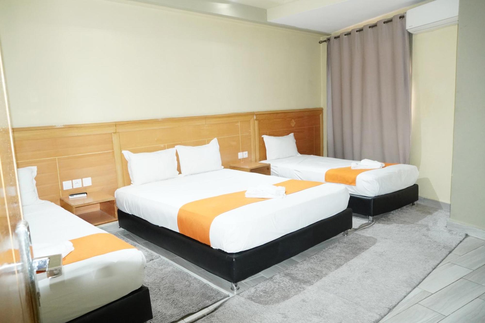 Hotel Golden Flora Beni Mellal Εξωτερικό φωτογραφία