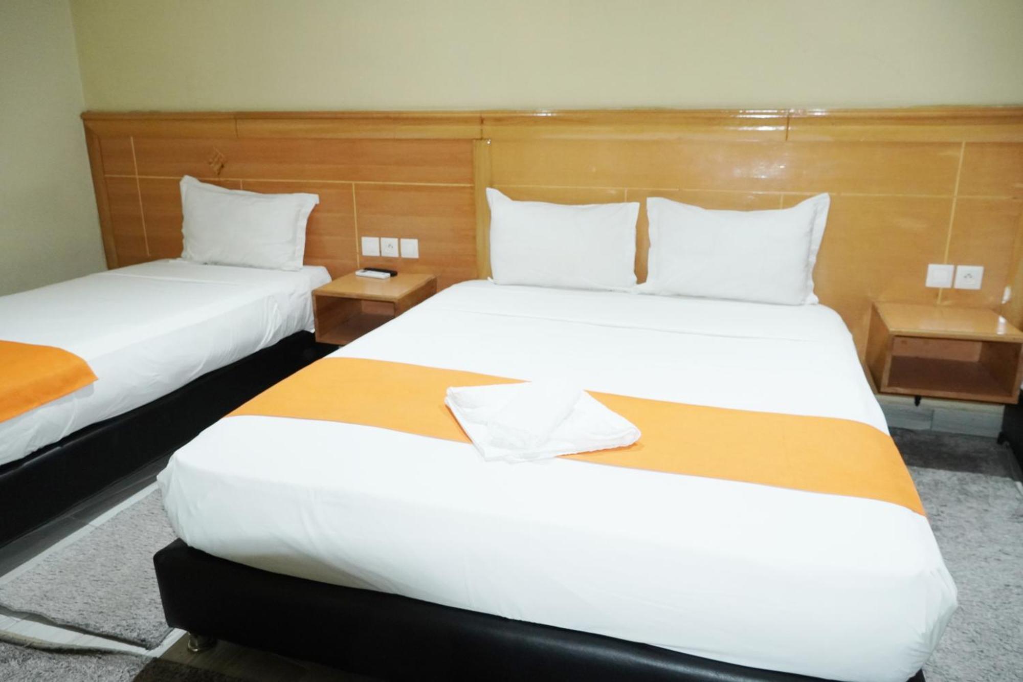 Hotel Golden Flora Beni Mellal Εξωτερικό φωτογραφία