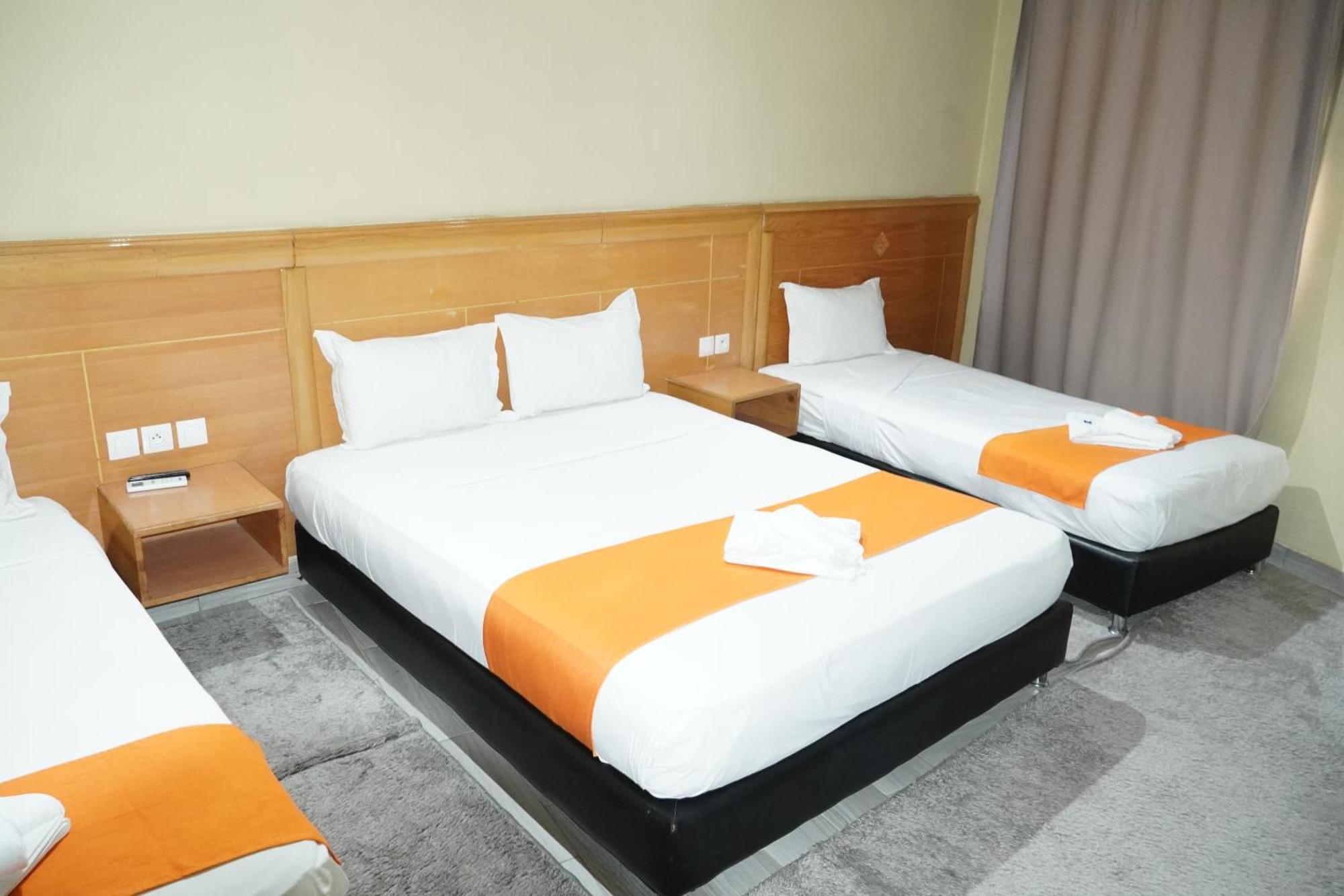 Hotel Golden Flora Beni Mellal Εξωτερικό φωτογραφία